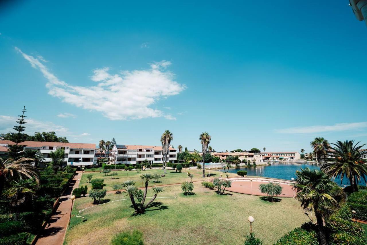 Casa Vacanze Lux By White Aparthotel I Casoni Buitenkant foto